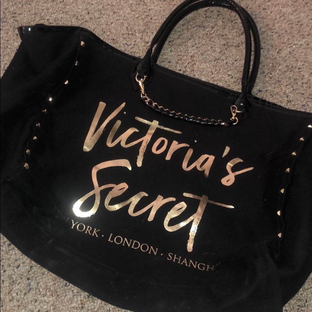 Victoria’s Secret Tote